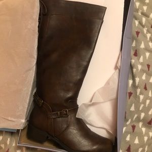 NIB Soda brown boots size 10